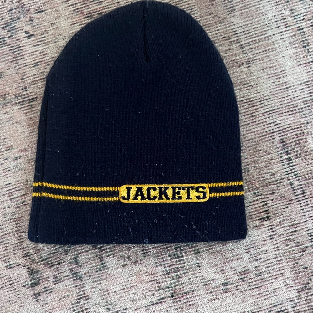 Navy Blue Beanie with Yellow Stripe RCTC Yellowjackets - Picture 3 of 3